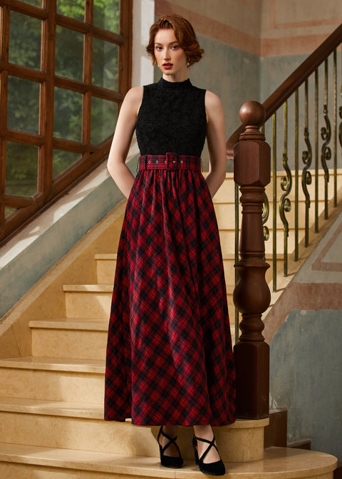 The Waltz Right In Maxi Dress